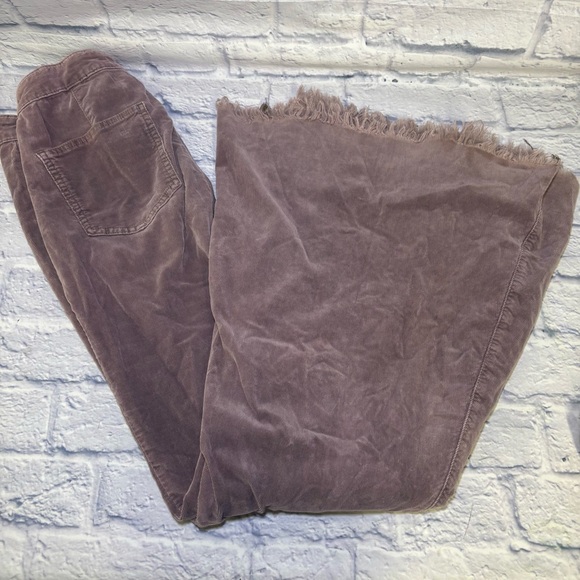 We The Free Pants Womens 29 Plum Purple Corduroy Flare Raw Hem Free People - Picture 16 of 16